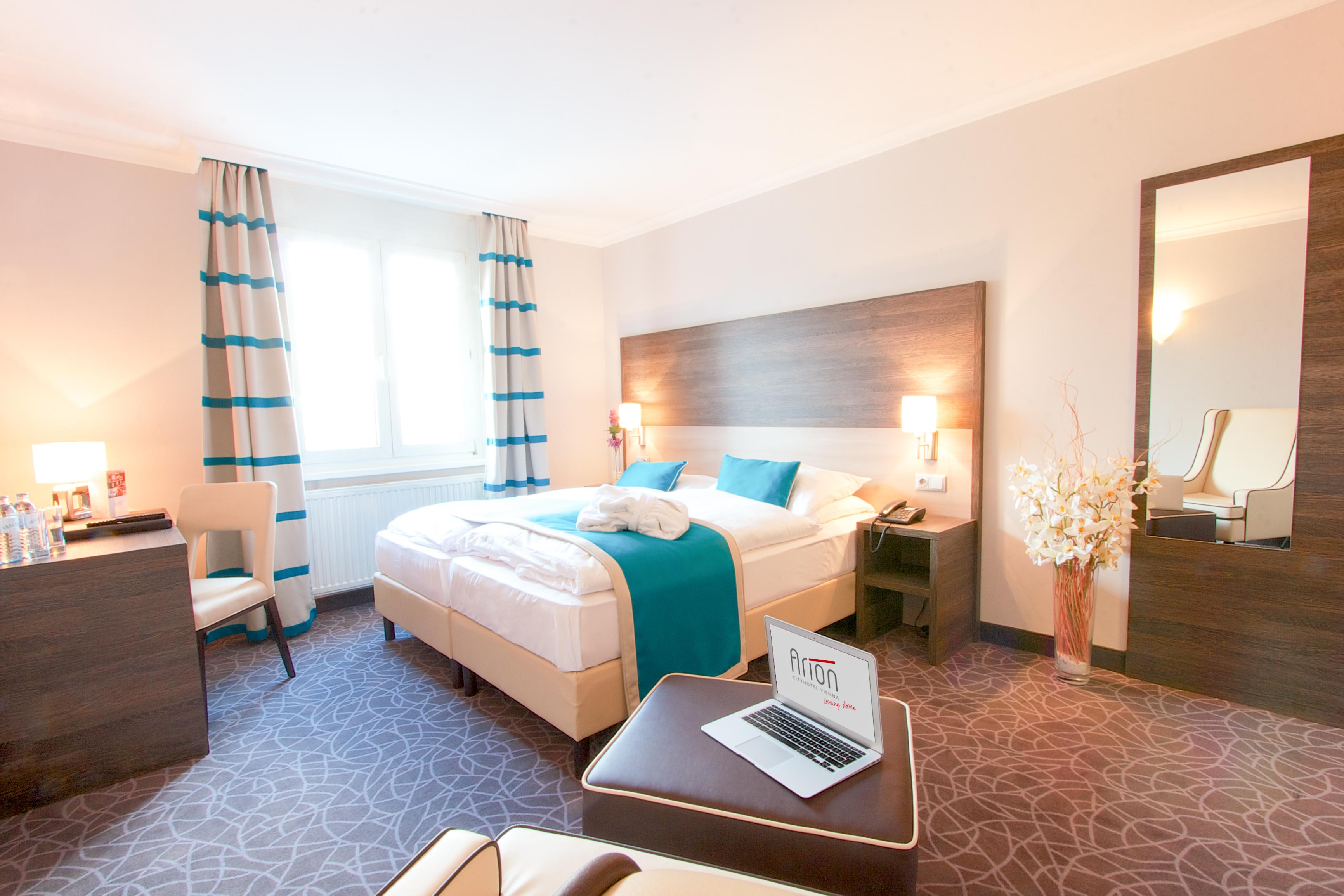 Arion Cityhotel Und Hotel 4*